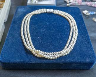 14K white gold, real pearl necklace