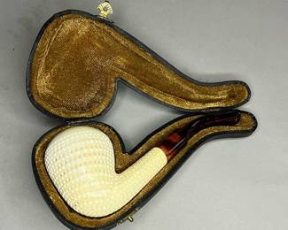 Vintage Meerschaum Tobacco Pipe in Original Case