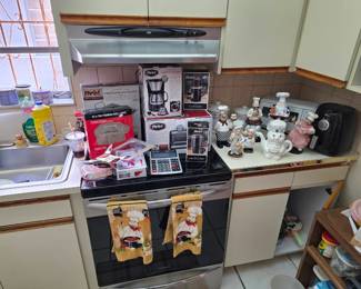 Kitchen items Brand New