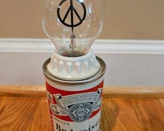 Peace sign light bulb lamp