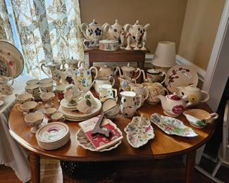 Multiple patterns and pieces of Blue Ridge Southern pottery