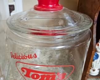 Tom's jar