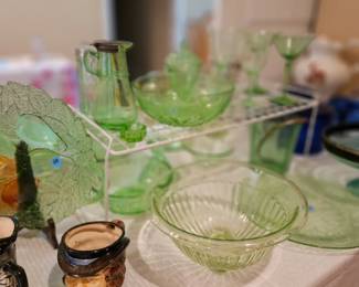 Vaseline glass
