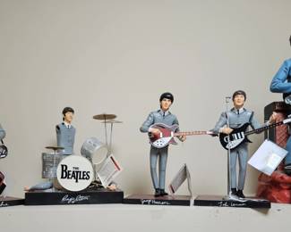 Beatles figures