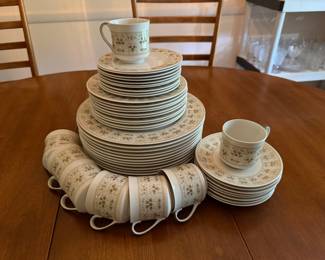 Royal Doulton Samarra pattern china 1960/1970's