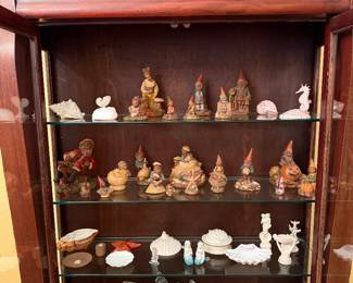 Tom Clarks &shell collectables