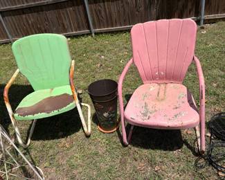 Vintage metal tulip retro lawn chairs, just waiting to be refurbished 
