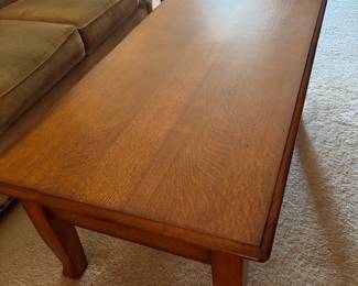 Mission style coffee table. Excellent!