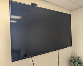 Another television set wall mount
