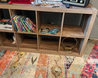 Storage cabinet