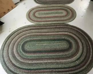 Set of 3 Green MultiColored Oval Braided Rugs