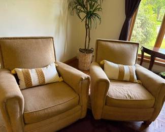 Couch chairs