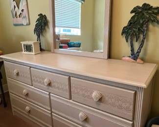 Florida style dresser