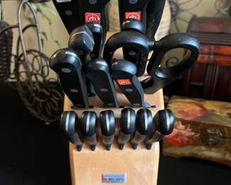  Wüsthof Gourmet 18-piece knife block set