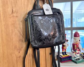 Leather The Sak 