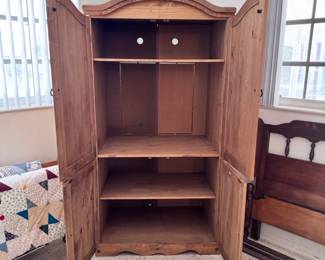 Entertainment/Wardrobe Cabinet