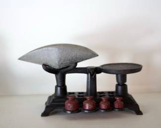 Small Cast Iron Scale