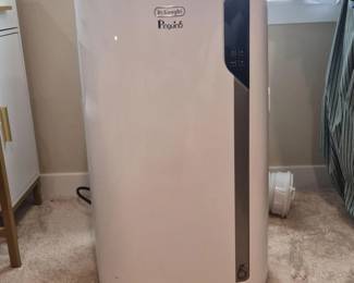 DeLonghi Portable Air Conditioner 