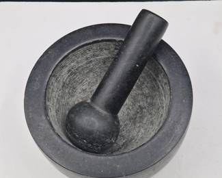 Black Granite Mortar & Pestle