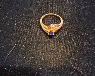 10K Gold ring 