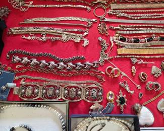 Assorted Sterling jewelry 