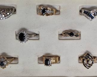 Assorted Gold rings 