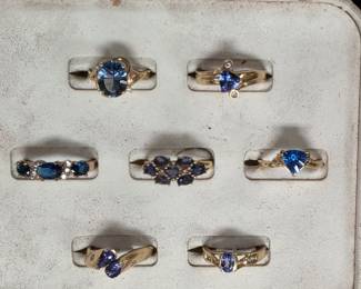 Assorted Gold rings 