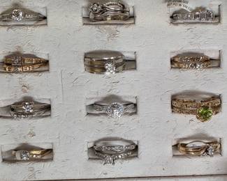 Assorted Gold wedding rings 