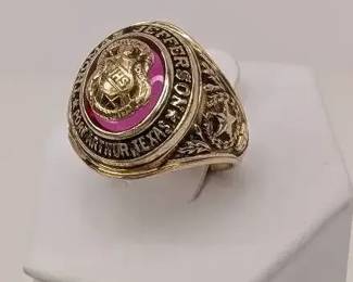 BB011 Vintage 10K Gold Class Ring