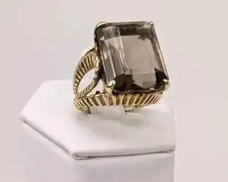 BB014 10K Gold EmeraldCut Smoky Quartz Ring