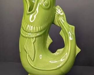 BB049 Famous Shreve, Crump  Low Gurgling Cod Pitcher