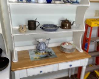 Kitchen hutch