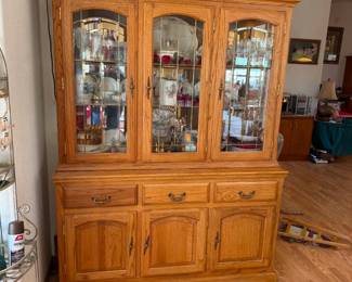 $100 AVAILABLE NOW beautiful hutch 