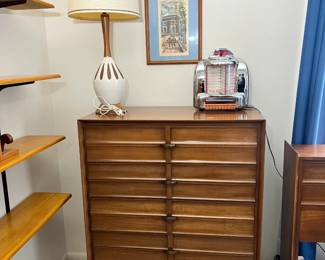 rare, 4-piece vintage MCM bedroom suite by Robinson of Detroit