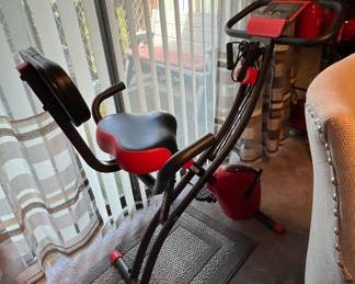 Exercise bike 