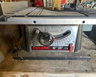 Skilsaw Table Saw