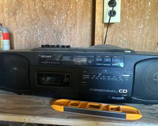 Sony portable radio