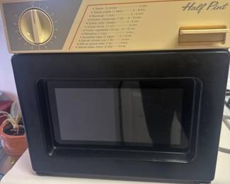 Sharp Half Pint Carousel microwave