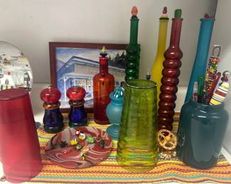 Some items available in online auction - bubble glass vases, salt & pepper shakers
