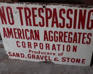 NO Trespassing Sign