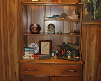 Hutch China and Collectibles