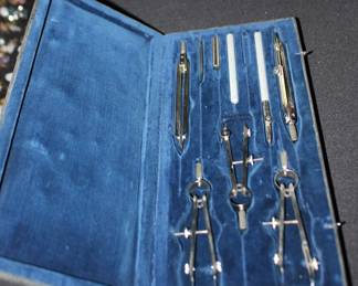 Compass Antique Tool Set