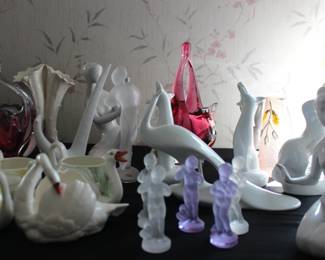 Royal Dux, Swans, Figurines