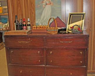 dresser