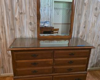Small dresser and mirror