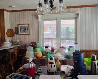 Small appliances, Tupperware, kitchenware....