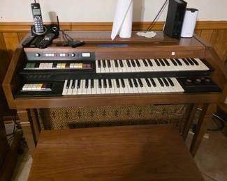 Hammond Organ