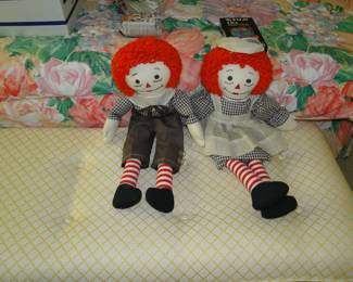 Raggedy Ann and Andy, from the vintage era