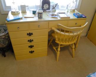 Vintage yellow Ethan Allen desk with matching chair