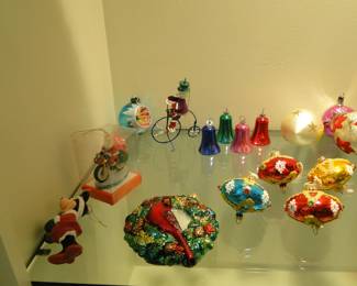 Just look at these vintage ornaments